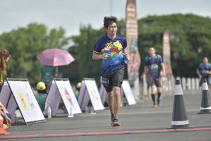 BIB: 4211
                            <button type="button" onclick="openModal(4943067)" class="btn btn-primary btn-sm float-right btn-popup" data-toggle="modal" data-target=".modal-high-quality">
                        <i class="fas fa-shopping-cart"></i> Add to Cart
                    </button>
                                            <button type="button" onclick="isThisMe(4943067, true)" class="btn btn-success btn-sm float-right btn-popup btn-isme hidden" data-toggle="tooltip" data-placement="bottom" title="นี่คือรูปของคุณใช่ไหม คลิกที่นี่เพื่อเอาเข้าอัลบั้ม">
                        <i class="fas fa-plus"></i> Add to album
                    </button>
                    <button type="button" onclick="isThisMe(4943067, false)" class="btn btn-warning btn-sm float-right btn-popup btn-isnotme hidden">
                        <i class="fas fa-ban"></i> Remove from album
                    </button>